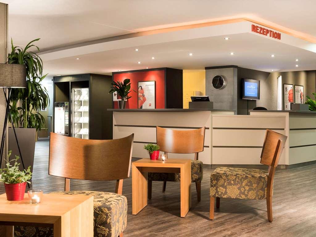 Отель Ibis Dortmund West Интерьер фото