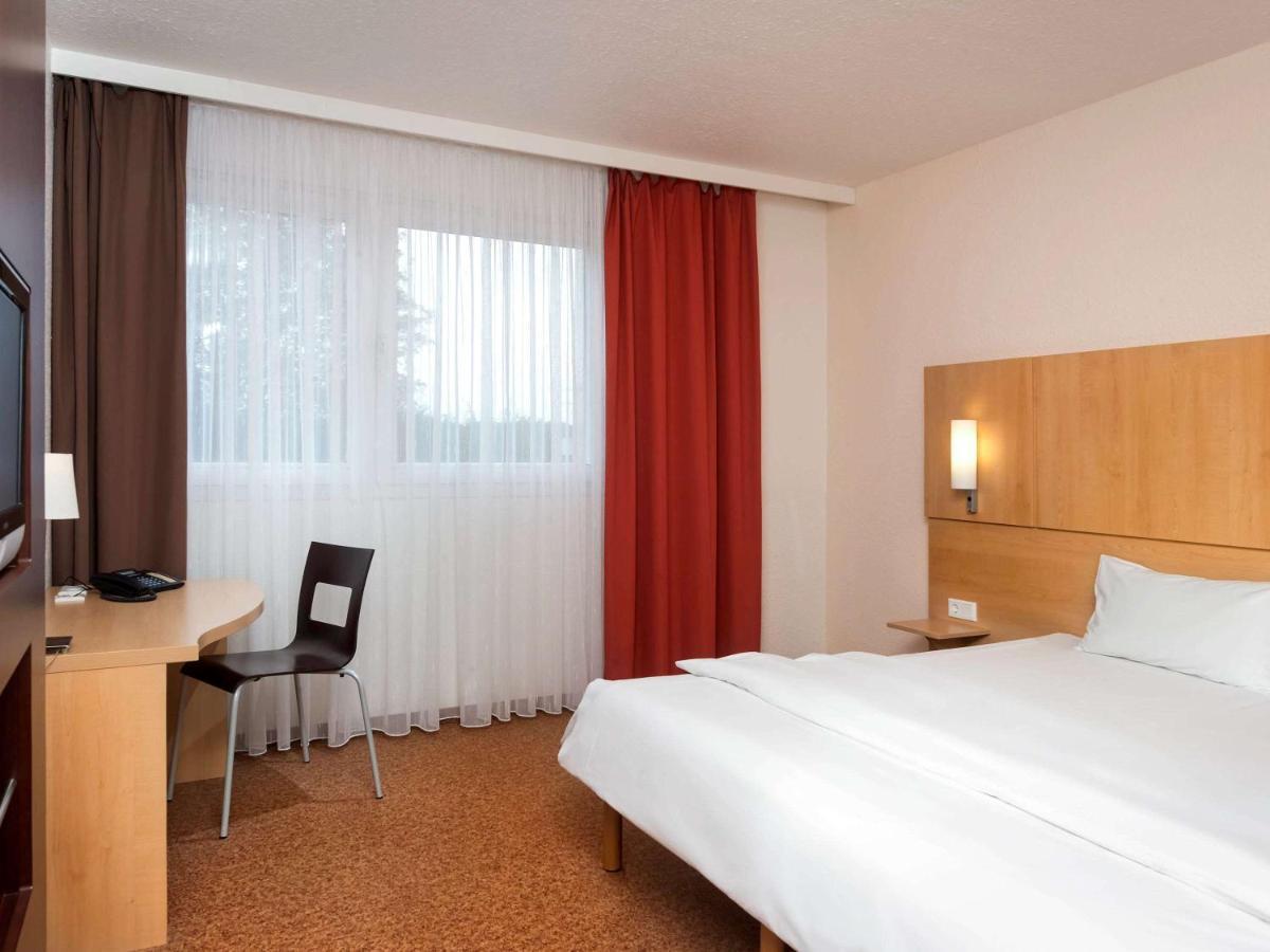 Отель Ibis Dortmund West Экстерьер фото